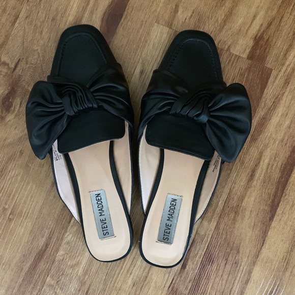 Steve Madden flats - Picture 1 of 7